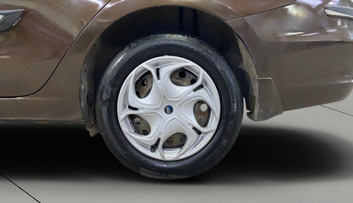 2017 Maruti Ciaz DELTA 1.4 MT PETROL, Petrol, Manual, 63,248 km, Left Rear Wheel