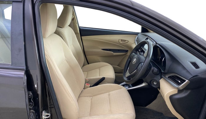 2020 Toyota YARIS J CVT, Petrol, Automatic, 30,738 km, Right Side Front Door Cabin