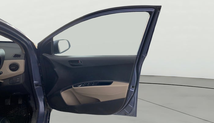 2016 Hyundai i10 MAGNA 1.1, Petrol, Manual, 57,449 km, RHS Front Door