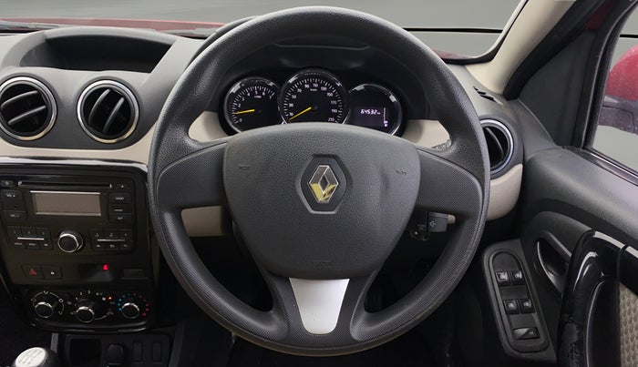 2015 Renault Duster 85 PS RXL DIESEL, Diesel, Manual, 64,490 km, Steering Wheel Close Up