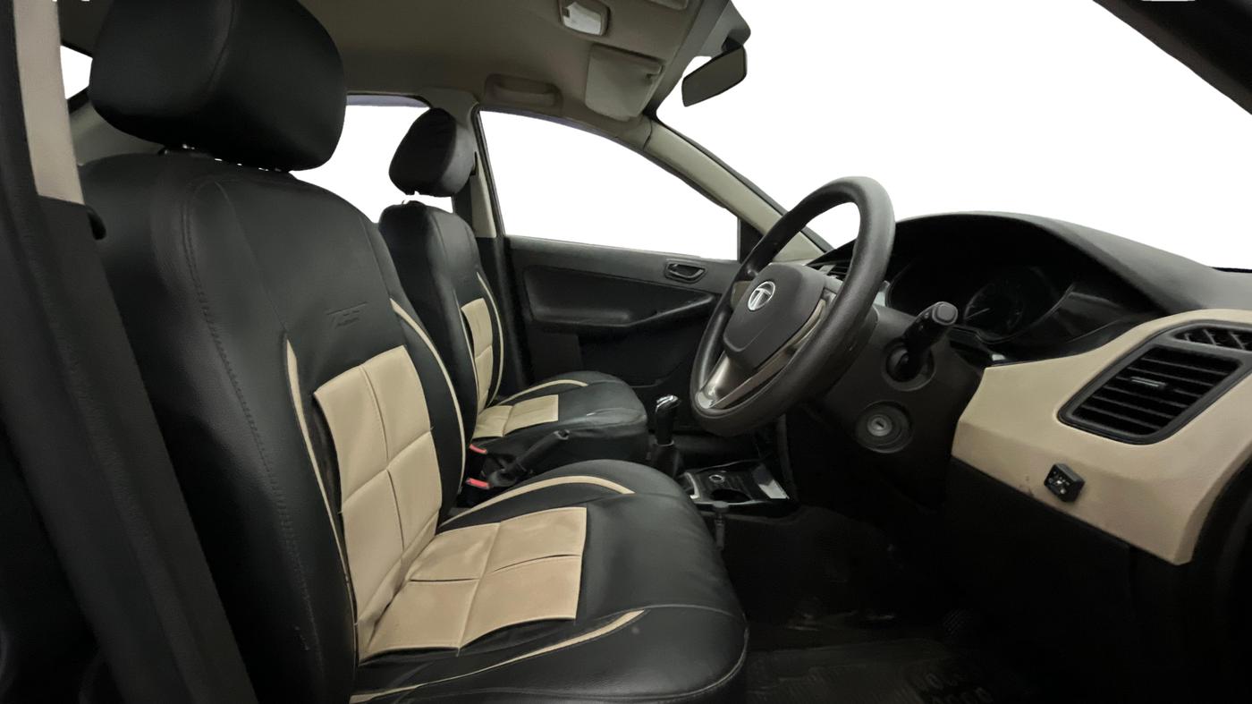 2016 Tata Zest XE PETROL, CNG, Manual, 66,072 km, Right Side Front Door Cabin