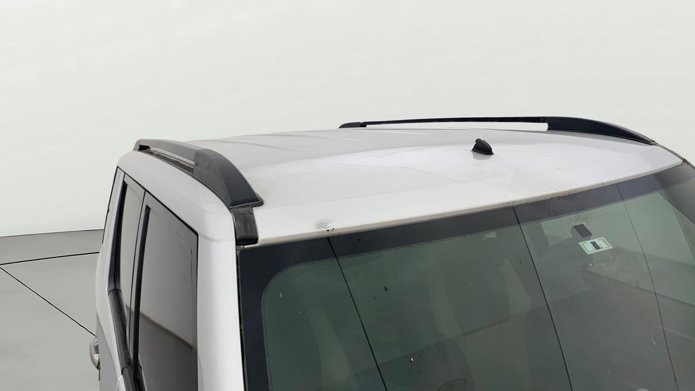 2016 Mahindra TUV300 T8, Diesel, Manual, 1,05,355 km, Roof