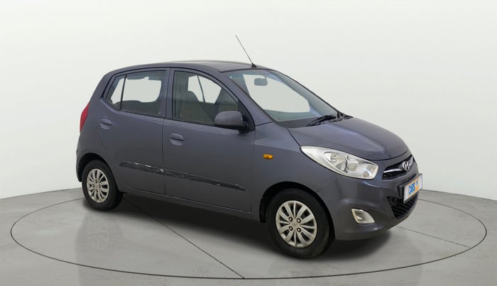 2014 Hyundai i10 SPORTZ 1.1, Petrol, Manual, 30,305 km, Right Front Diagonal