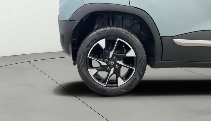 2023 Tata PUNCH ACCOMPLISHED DAZZLE CAMO MT, Petrol, Manual, 40,387 km, Right Rear Wheel