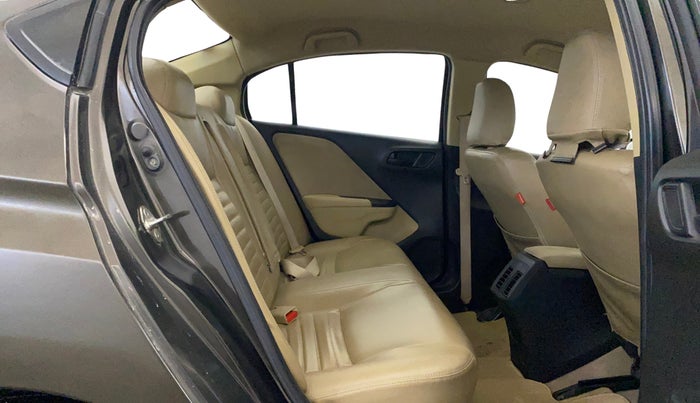 2015 Honda City 1.5L I-VTEC SV CVT, Petrol, Automatic, 37,756 km, Right Side Rear Door Cabin