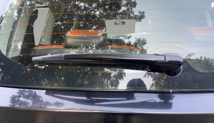 2021 Maruti XL6 ZETA AT, Petrol, Automatic, 61,521 km, Rear Wiper