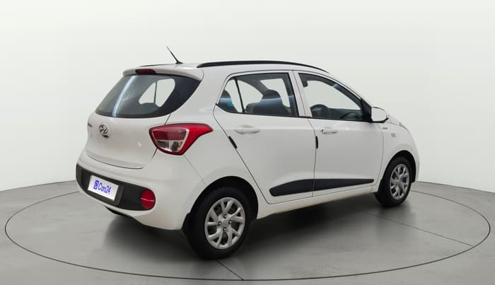 2018 Hyundai Grand i10 MAGNA AT 1.2 KAPPA VTVT, Petrol, Automatic, 21,422 km, Right Back Diagonal