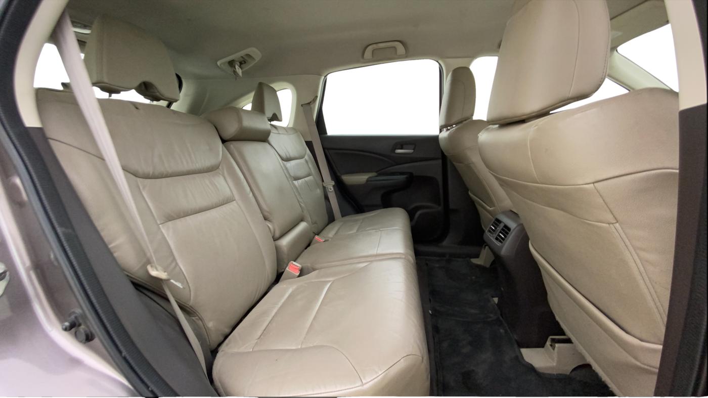 2014 Honda CRV 2.0L I-VTEC 2WD AT, Petrol, Automatic, 1,49,404 km, Right Side Rear Door Cabin