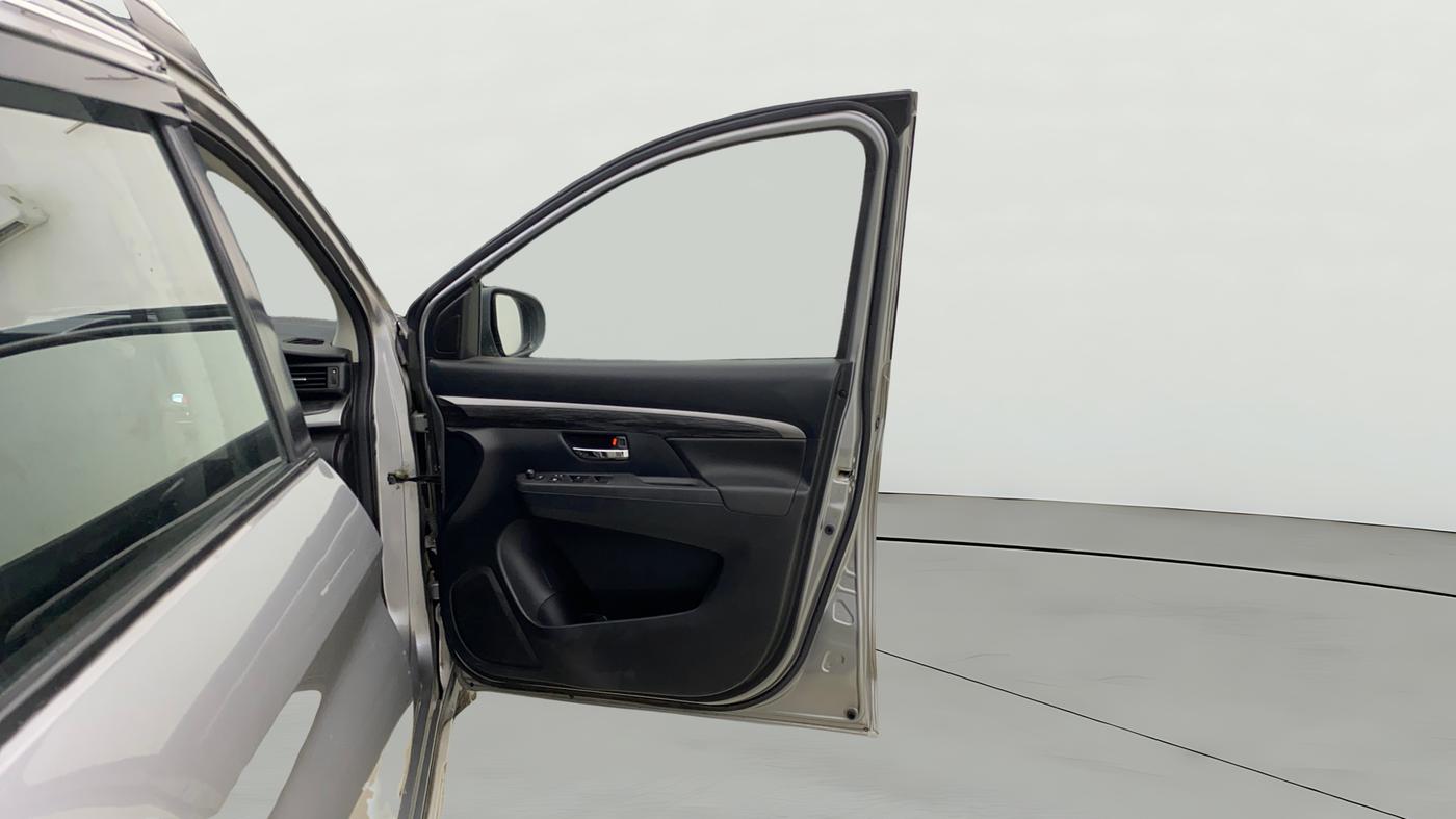 2021 Maruti XL6 ZETA MT, Petrol, Manual, 18,240 km, RHS Front Door