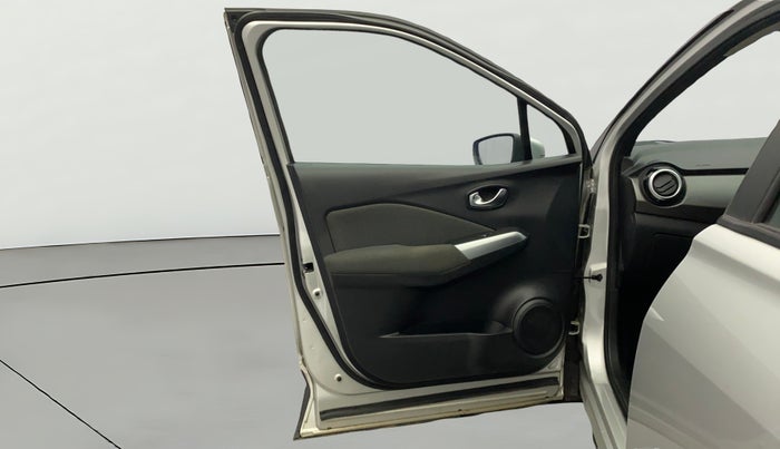 2021 Nissan Kicks XV 1.5, Petrol, Manual, 18,531 km, LHS Front Door