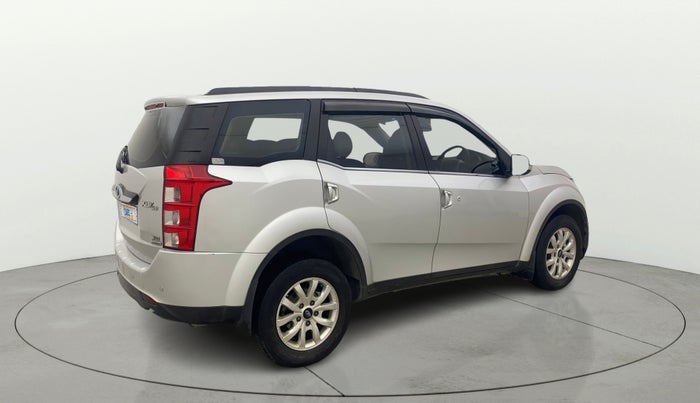 2017 Mahindra XUV500 W10 AT, Diesel, Automatic, 91,905 km, Right Back Diagonal