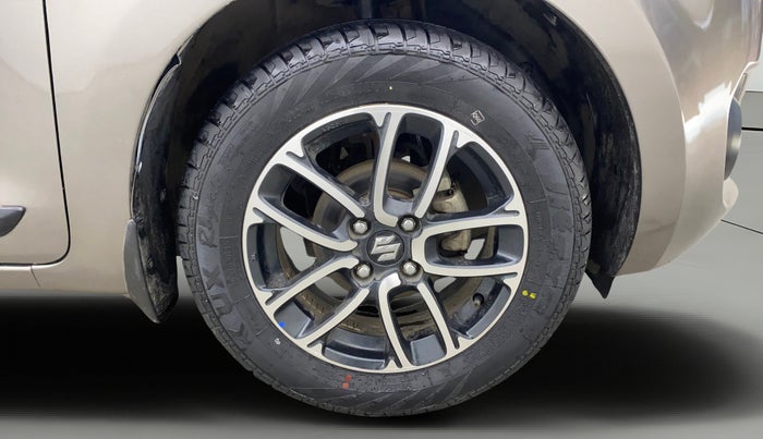 2021 Maruti Swift ZXI PLUS, Petrol, Manual, 28,863 km, Right Front Wheel