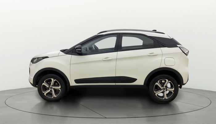 2022 Tata NEXON XZA PLUS DIESEL, Diesel, Automatic, 1,00,079 km, Left Side