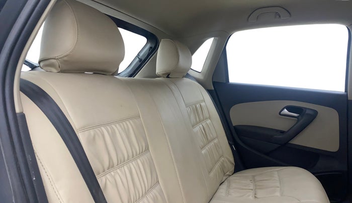 2014 Volkswagen Polo HIGHLINE1.2L, Petrol, Manual, 57,846 km, Right Side Rear Door Cabin