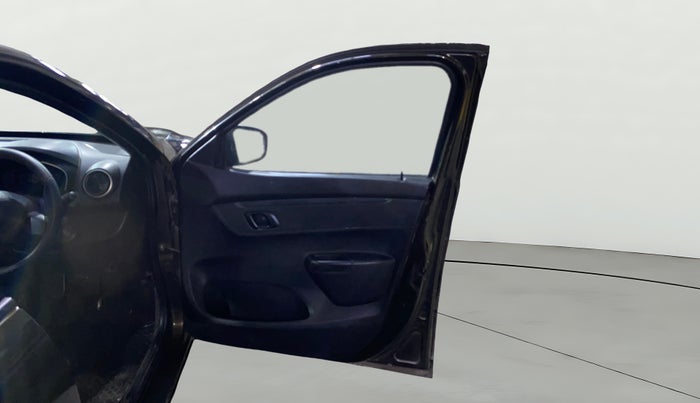 2019 Renault Kwid RXL, Petrol, Manual, 1,06,943 km, RHS Front Door