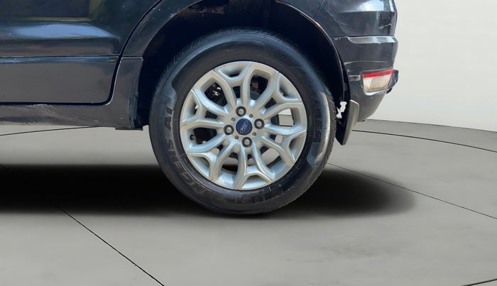 2014 Ford Ecosport TITANIUM 1.5L DIESEL, Diesel, Manual, 1,33,415 km, Left Rear Wheel