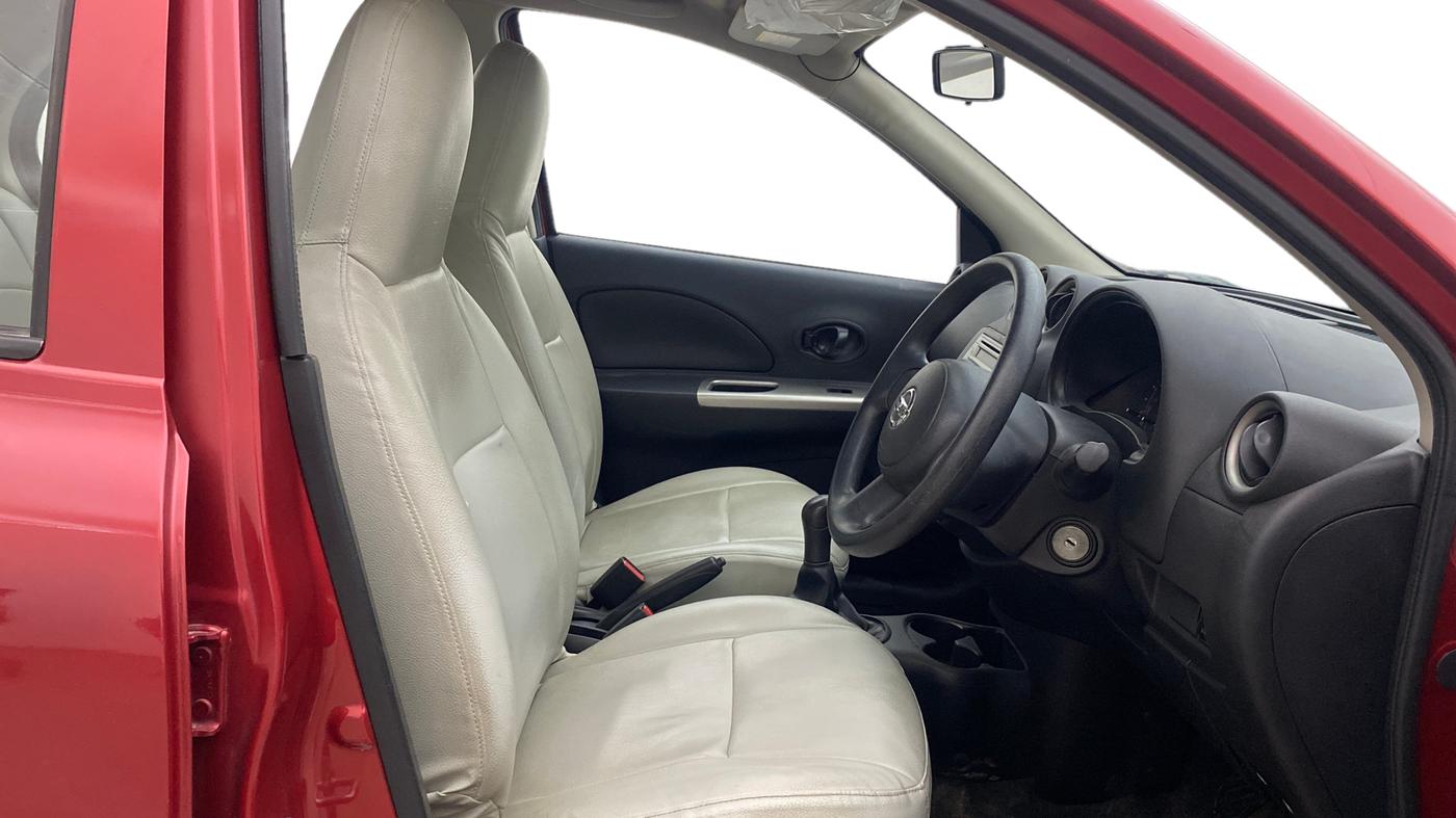 2016 Nissan Micra Active XV, Petrol, Manual, 26,279 km, Right Side Front Door Cabin