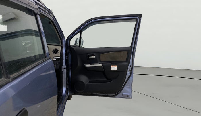 2015 Maruti Wagon R 1.0 LXI CNG, CNG, Manual, 73,404 km, RHS Front Door