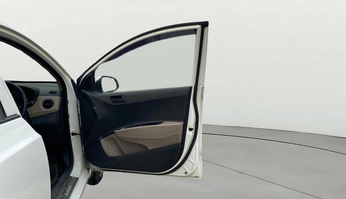 2015 Hyundai Grand i10 MAGNA 1.2 KAPPA VTVT, Petrol, Manual, 63,319 km, RHS Front Door