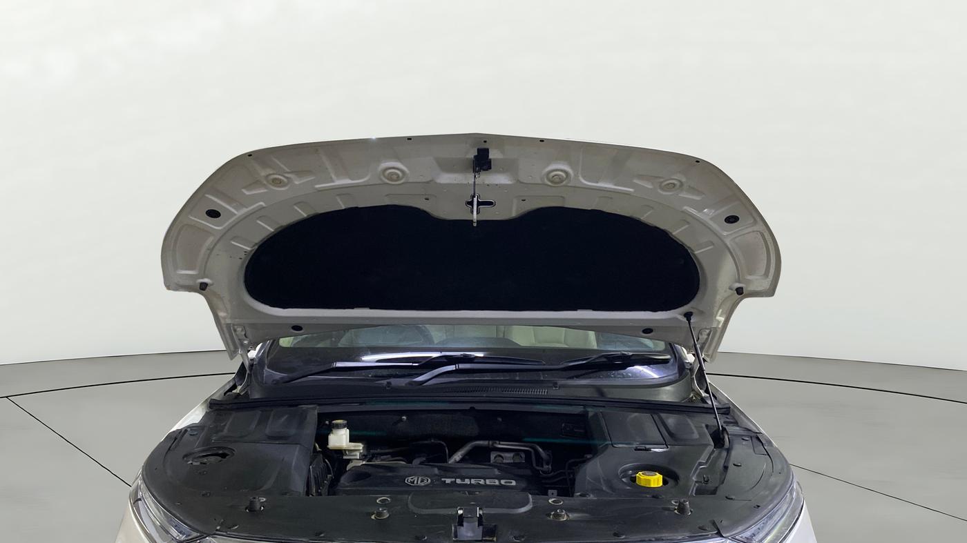 2021 MG HECTOR SHARP HYBRID 1.5 PETROL, Petrol, Manual, 6,054 km, Open Bonet