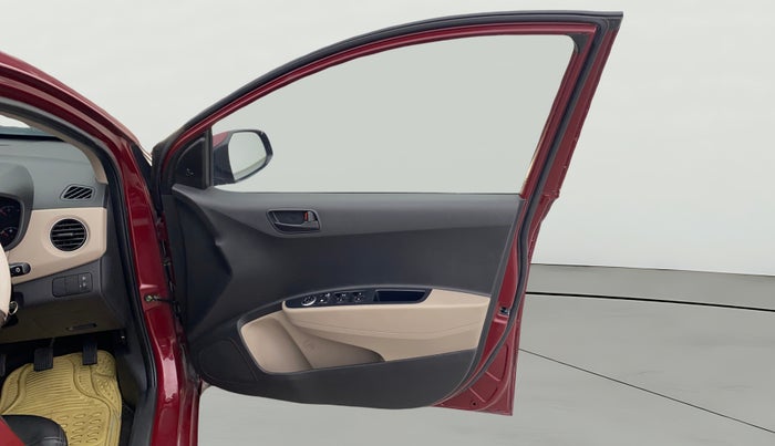 2016 Hyundai Grand i10 MAGNA 1.2 KAPPA VTVT, Petrol, Manual, 67,303 km, RHS Front Door