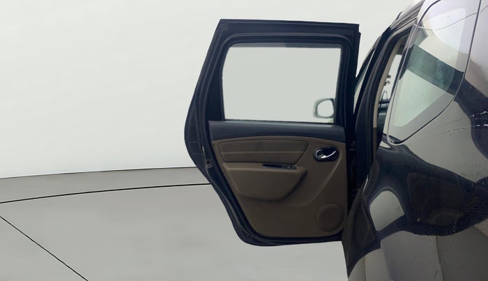 2016 Renault Duster 85 PS RXZ DIESEL, Diesel, Manual, 97,900 km, LHS Rear Door