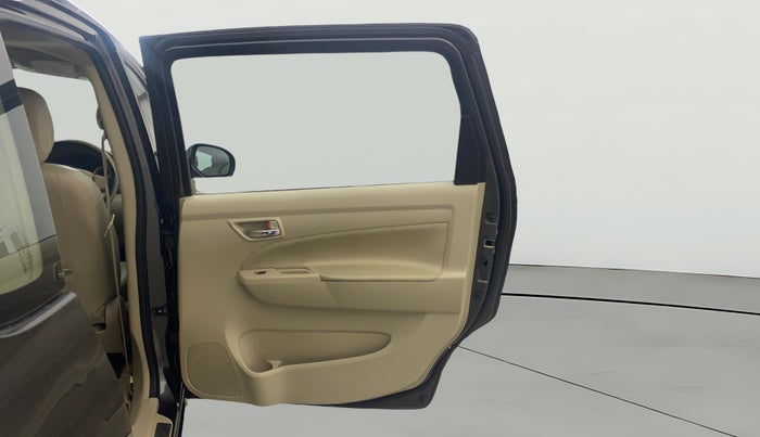 2016 Maruti Ertiga ZXI, Petrol, Manual, 86,019 km, RHS Rear Door