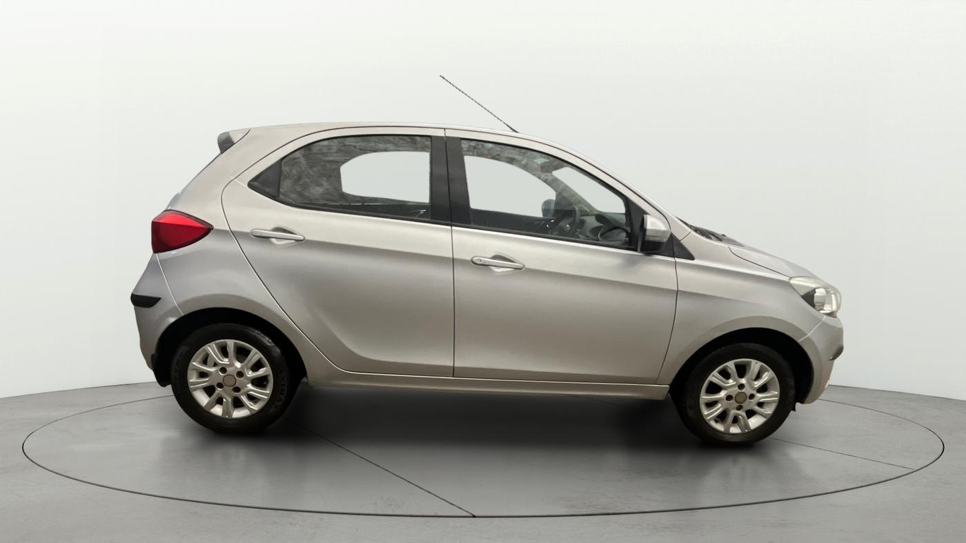2017 Tata Tiago XZA PETROL, Petrol, Automatic, 73,472 km, Right Side View
