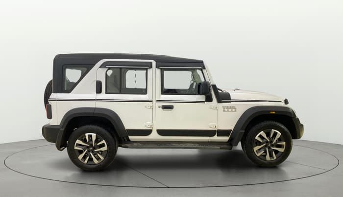 2025 Mahindra Thar Roxx  AX7 L Petrol AT 2WD, Petrol, Automatic, 29,898 km, Right Side View