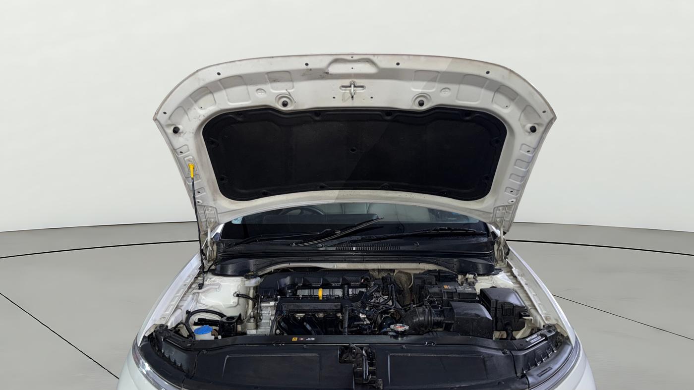 2023 Hyundai Verna SX (O)1.5 VTVT, Petrol, Manual, 99,797 km, Open Bonet