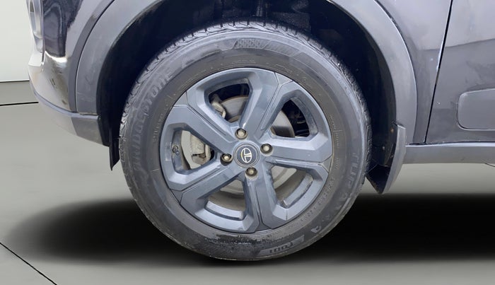 2022 Tata NEXON XZA PLUS (O) PETROL DARK EDITION, Petrol, Automatic, 42,221 km, Left Front Wheel
