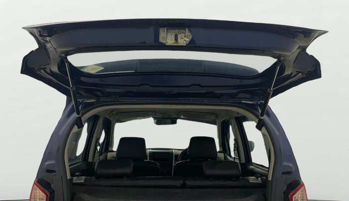 2017 Maruti Wagon R 1.0 LXI CNG, CNG, Manual, 1,01,847 km, Boot Door Open