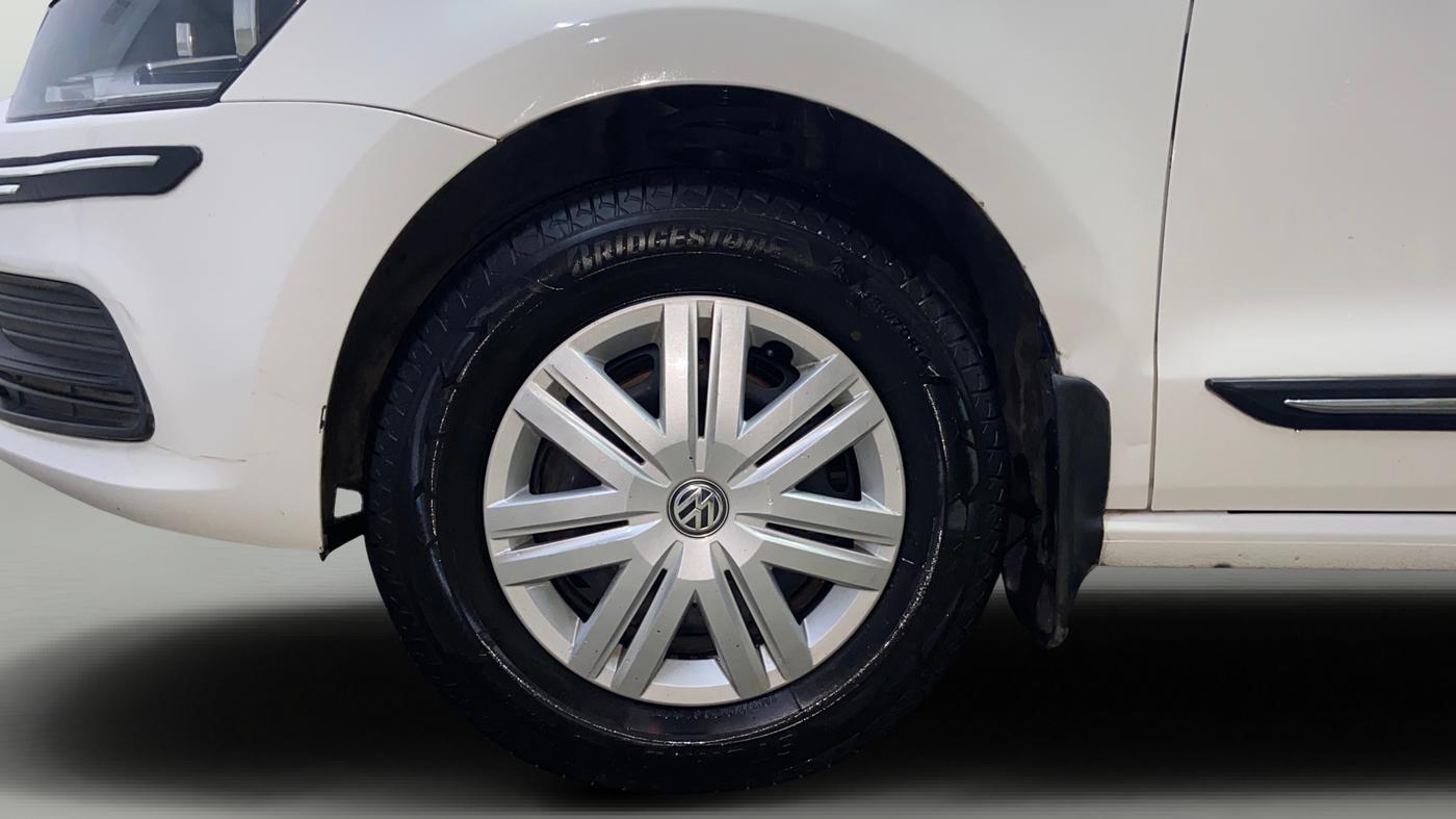 2019 Volkswagen Polo TRENDLINE 1.0L, Petrol, Manual, 59,454 km, Left Front Wheel