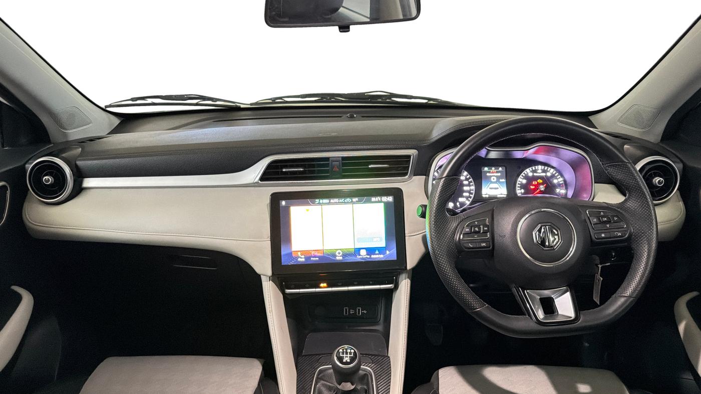 2024 MG ASTOR Sprint 1.5 MT (Ivory), Petrol, Manual, 26,973 km, Dashboard
