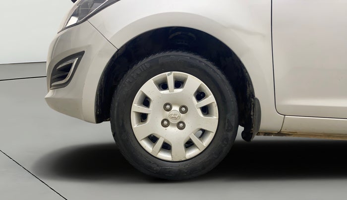 2013 Hyundai i20 MAGNA 1.2, Petrol, Manual, 26,858 km, Left Front Wheel