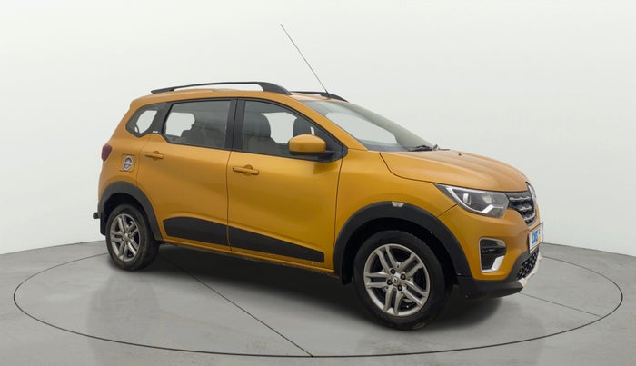 2019 Renault TRIBER RXZ, Petrol, Manual, 30,532 km, Right Front Diagonal