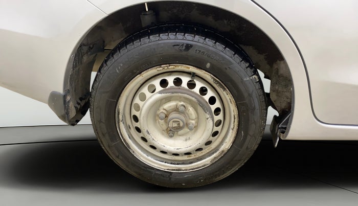 2014 Honda Amaze 1.5L I-DTEC E, Diesel, Manual, 83,971 km, Right Rear Wheel