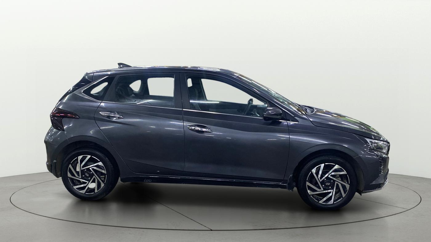 2025 Hyundai NEW I20 ASTA (O) 1.2 MT, Petrol, Manual, 10,726 km, Right Side View