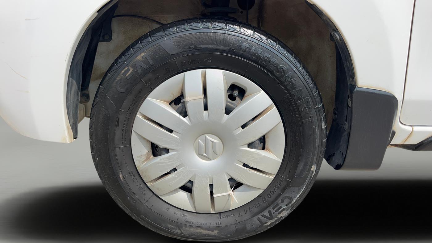 2022 Maruti Alto VXI, Petrol, Manual, 24,778 km, Left Front Wheel