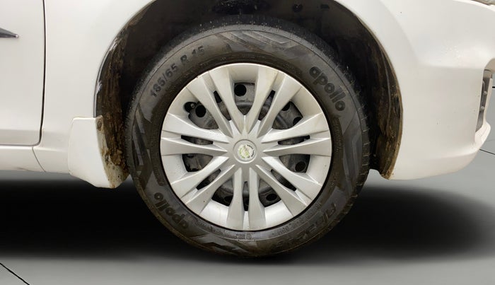 2017 Maruti Ciaz DELTA 1.4 AT PETROL, Petrol, Automatic, 89,622 km, Right Front Wheel