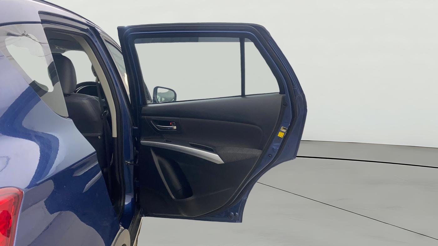 2022 Maruti S Cross ZETA 1.5, Petrol, Manual, 13,511 km, RHS Rear Door