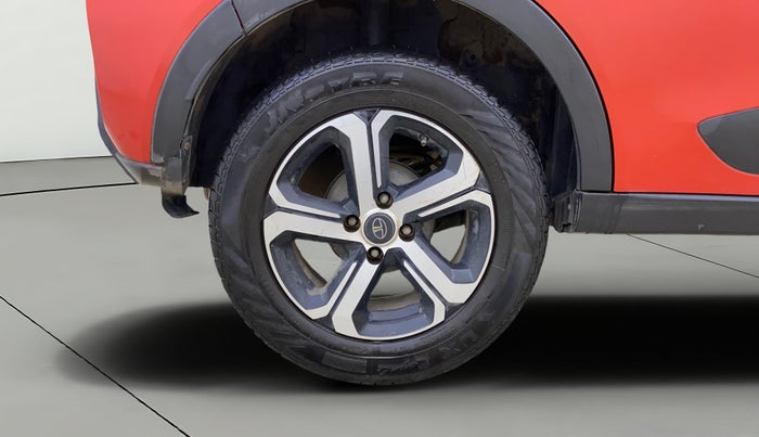 2021 Tata NEXON XZ PLUS (O) PETROL, Petrol, Manual, 1,04,667 km, Right Rear Wheel