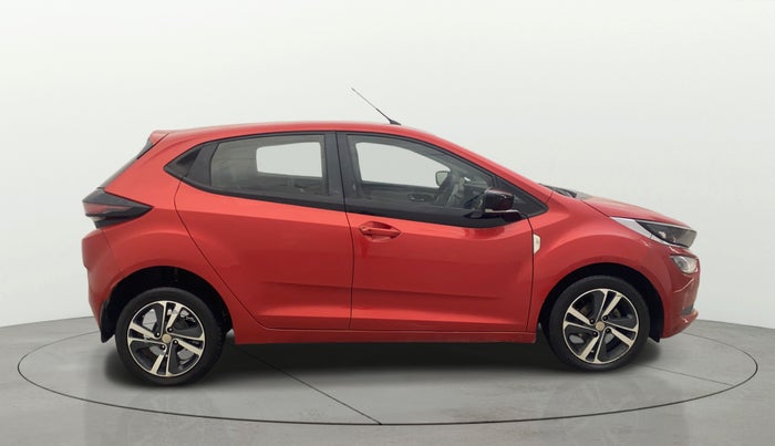 2021 Tata ALTROZ XZ DIESEL, Diesel, Manual, 66,939 km, Right Side View