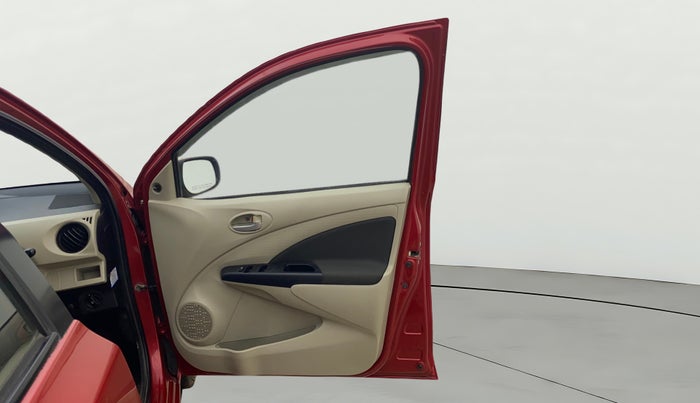 2012 Toyota Etios Liva GD, Diesel, Manual, 65,998 km, RHS Front Door