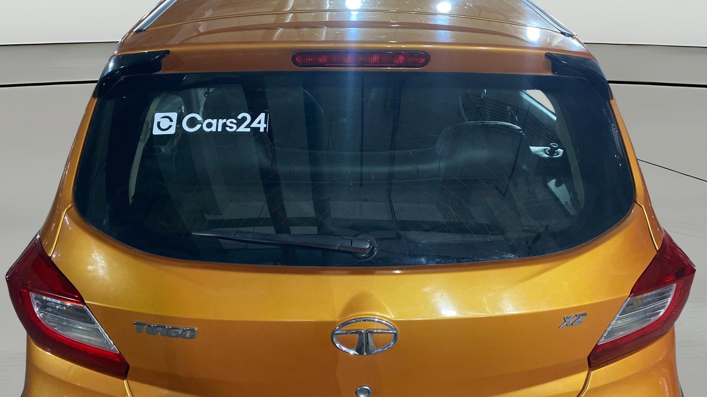 2018 Tata Tiago XZ PETROL, Petrol, Manual, 89,896 km, Rear Windshield