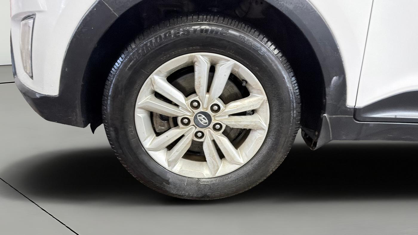 2016 Hyundai Creta  SX 1.6 Petrol , Petrol, Manual, 1,31,850 km, Left Front Wheel