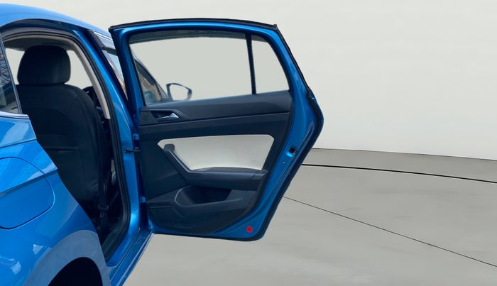 2022 Skoda SLAVIA STYLE 1.0L TSI AT, Petrol, Automatic, 40,559 km, RHS Rear Door