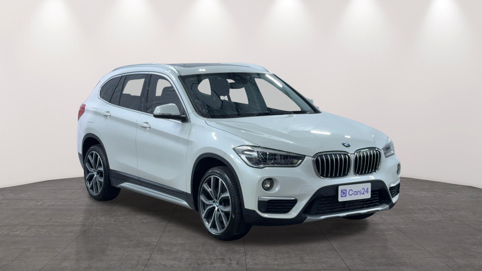 BMW X1 image