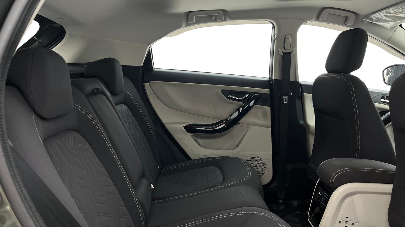 2020 Tata NEXON XZ PLUS (O) PETROL, Petrol, Manual, 41,846 km, Right Side Rear Door Cabin