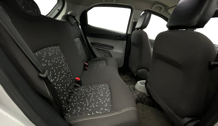 2020 Tata Tiago XT PETROL, Petrol, Manual, 67,564 km, Right Side Rear Door Cabin